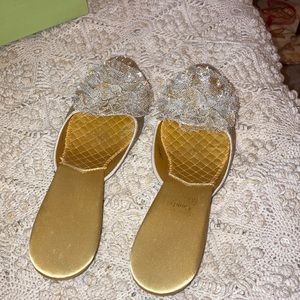 Vintage slippers sz 6 for narrow fit